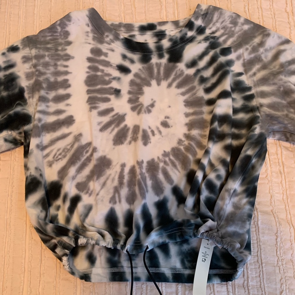 Pink Tie Dye Cropped T-Shirt